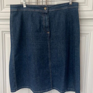 Petite Sophisticate Stretch Blue Denim Skirt size 14